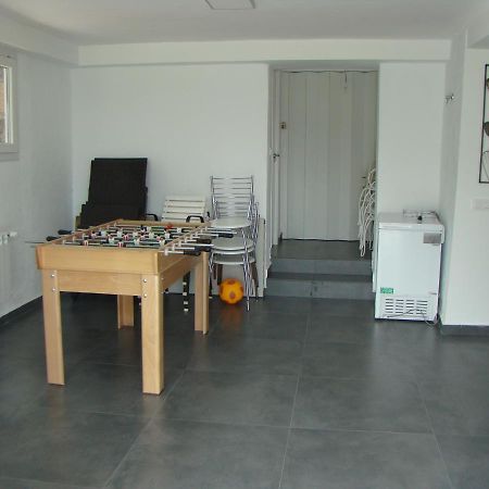 Chalet Con Piscina Y Bbq Para 10 Personas San Martín de Valdeiglesias Exteriör bild