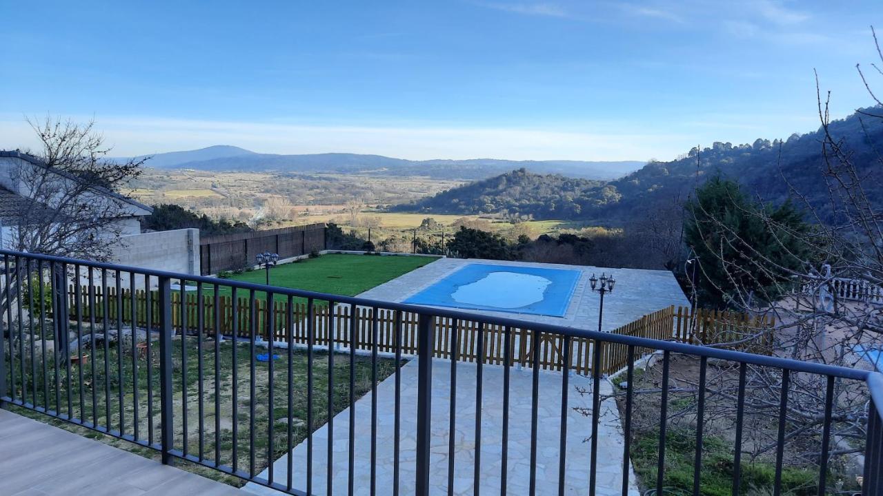 Chalet Con Piscina Y Bbq Para 10 Personas San Martín de Valdeiglesias Exteriör bild