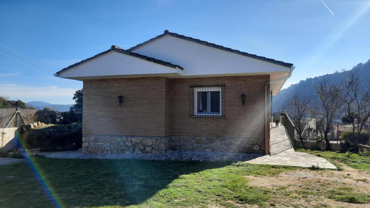 Chalet Con Piscina Y Bbq Para 10 Personas San Martín de Valdeiglesias Exteriör bild